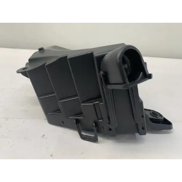 Tampa Caixa Fusivel Renault Duster 2.0 Aut 2011 2014 Detalhe