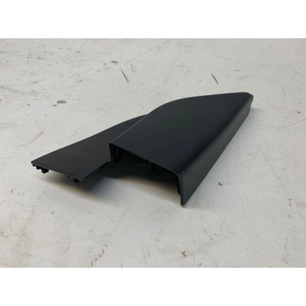 Moldura Interna Retrovisor Direita Versa 2015 2019 Detalhe Preto