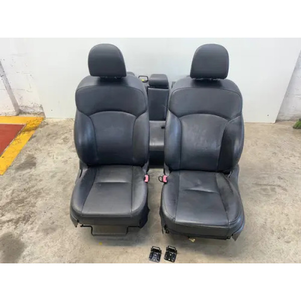 Jogo Banco Couro Subaru Forester 2013 2018 Preto