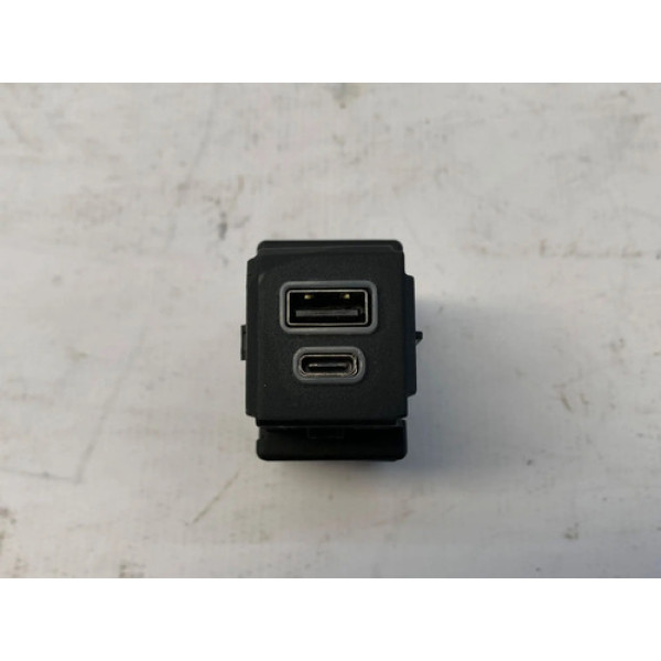 Tomada Auxiliar Usb Tipo C Jeep Commander 53480287 Preto