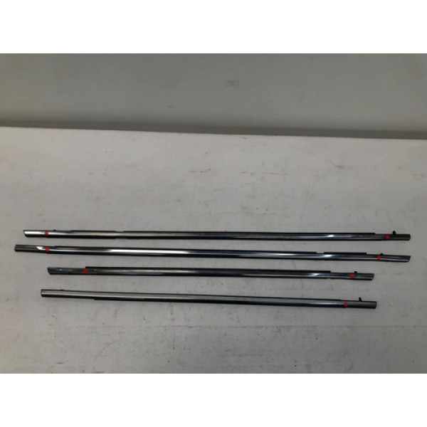 Kit Pestana Externa Porta Subaru Forester 2013 2018 Detalhe