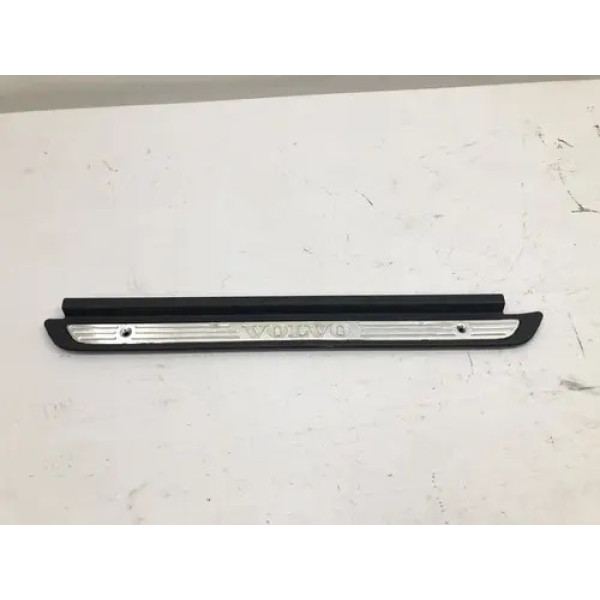 Soleira Porta Dianteira Esquerda Volvo V40 T4 Sw 2000 2004 Preto