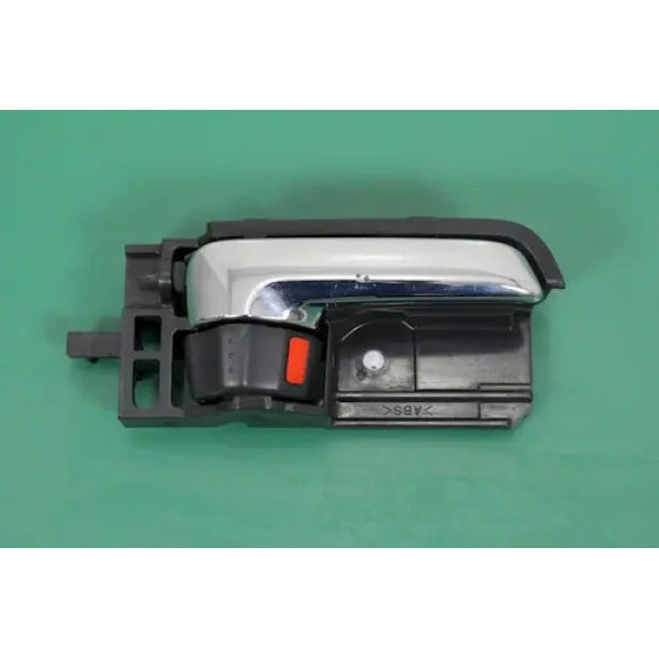 Maçaneta Interna Traseira Direita Suzuki Sx4 2010