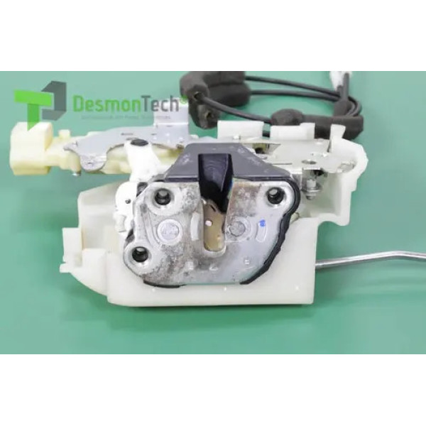 Fechadura Porta Dianteira Direita Gm - S10 4x4 2014