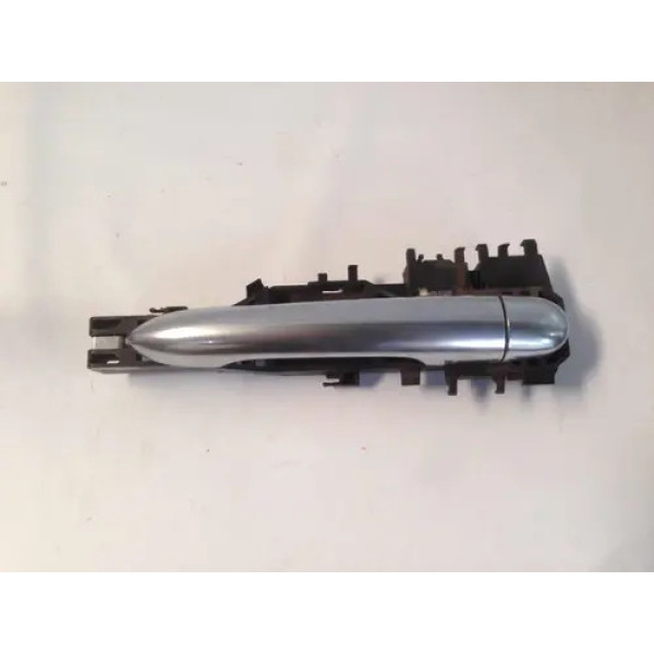 Maçaneta Externa Dianteira Direita - Renault Megane 2006