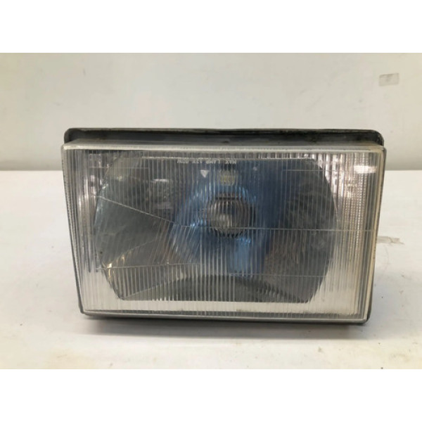 Farol Direito Volkswagen Gol 1987 1990 Detalhe Direito/passageiro