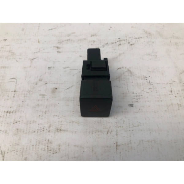 Botão Pisca Alerta Painel Nissan Versa Sv 1.6 2012 2019 Preto