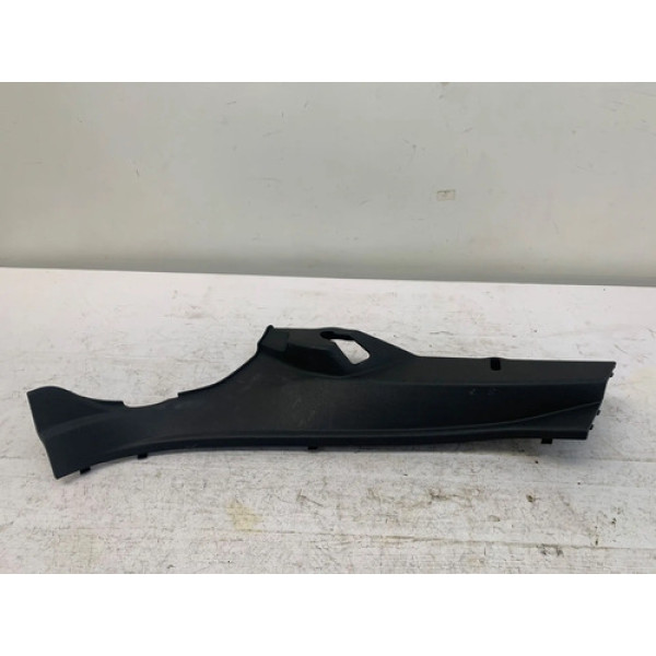 Soleira Traseira Esquerda Renault Kwid 1.0 2017 2021 Preto