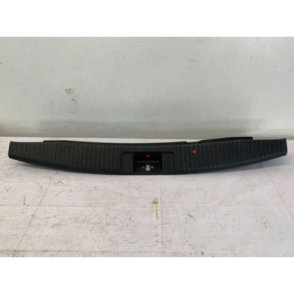 Soleira Porta Malas Honda Hrv 2015 2021 Detalhe 84640t7t Preto