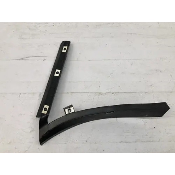 Suporte Traseiro Direito Para Choque Passat Variant 1997 00