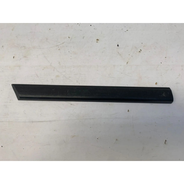 Friso Traseiro Direito Carroceria Vw Gol Quadrado 1987 1990 Preto
