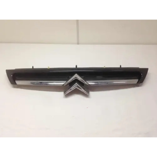 Grade Frontal Citröen C8 2004