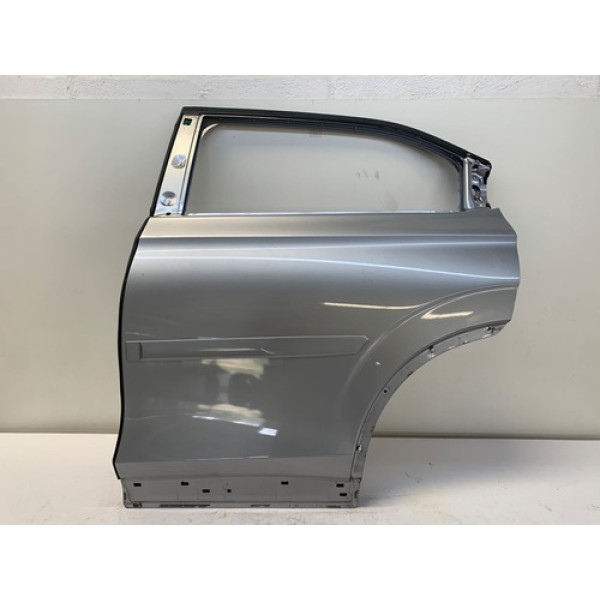 Porta Traseira Esquerda Honda Hrv 2022 2025 Prata Detalhe Traseira Esquerdo Prateado