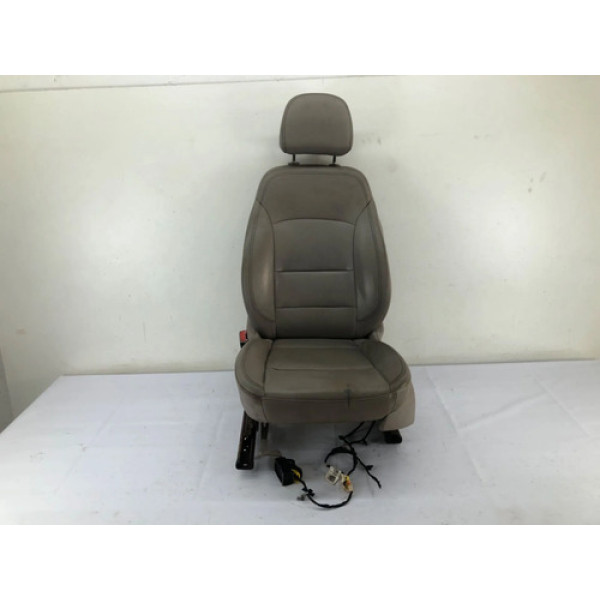 Banco Dianteiro Esquerdo Gm Cruze 2016 2023 Couro Detalhe Prateado