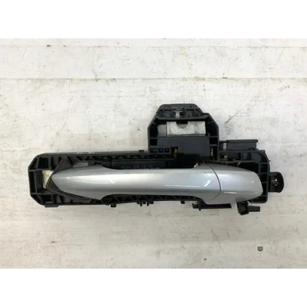 Maçaneta Externa Dianteira Direita Mercedes C180 2011 2012 Dianteira