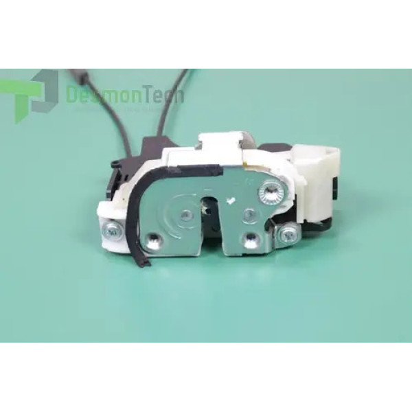 Fechadura Porta Dianteira Direita L200 Triton 3.2 2013