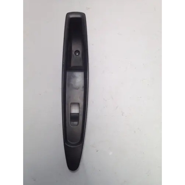 Moldura Botão Vidro Dianteiro Direito - C4 Pallas