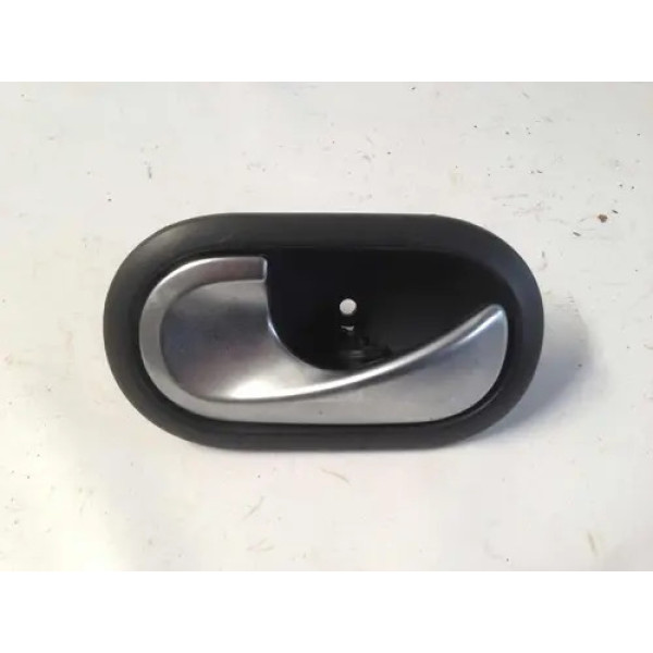 Maçaneta Interna Dianteira Esquerda Renault Megane 2006