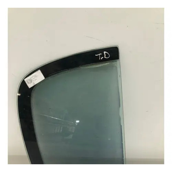 Vidro Vigia Traseiro Direito Renault Megane 2006 Sedan
