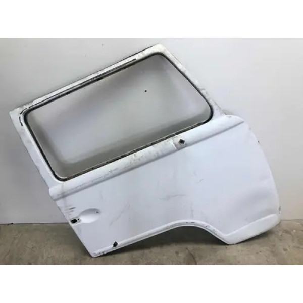 Porta Dianteira Direita Vw Kombi 2002 Detalhe