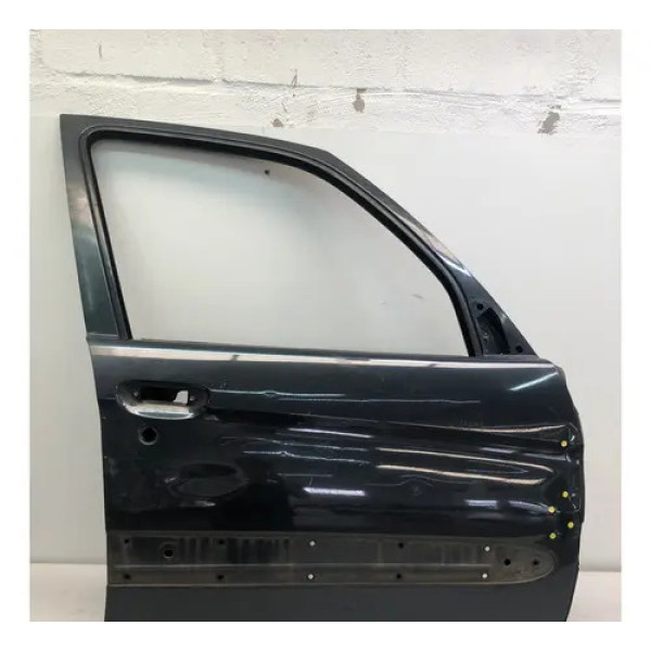 Porta Dianteira Direita Citroen Xsara Picasso * Detalhe