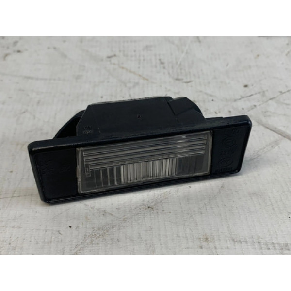 Luz Placa Nissan Versa 2015 2019
