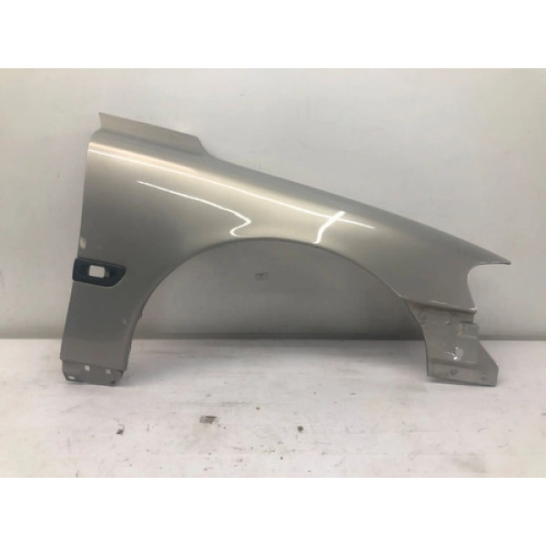Para Lama Dianteiro Direito Volvo V70 2.4 2000 2006