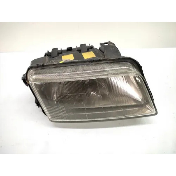 Farol Direito Audi A4 B5 1995 1999 Detalhe