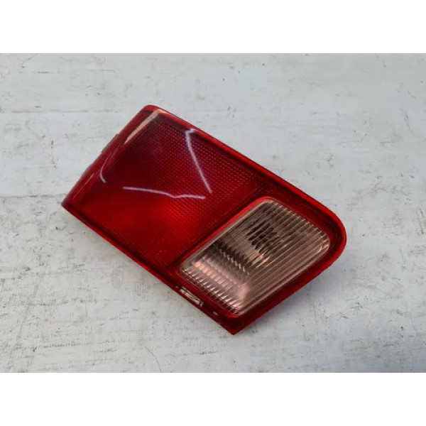 Lanterna Tampa Traseira Esquerda Honda Civic 2001 2003 Esquerdo/motorista Vermelho
