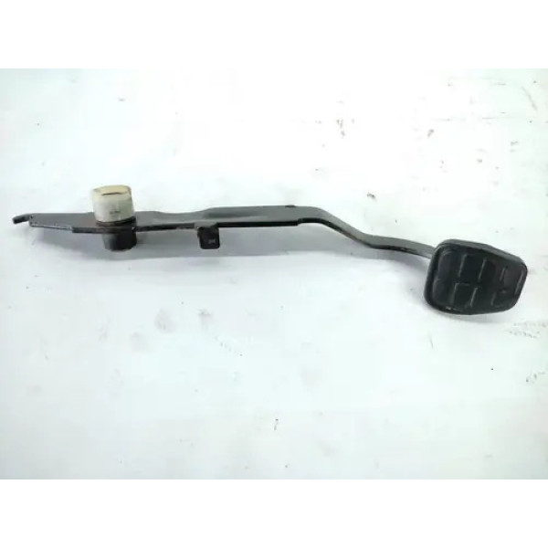Pedal Embreagem Volkswagen Gol Parati Saveiro