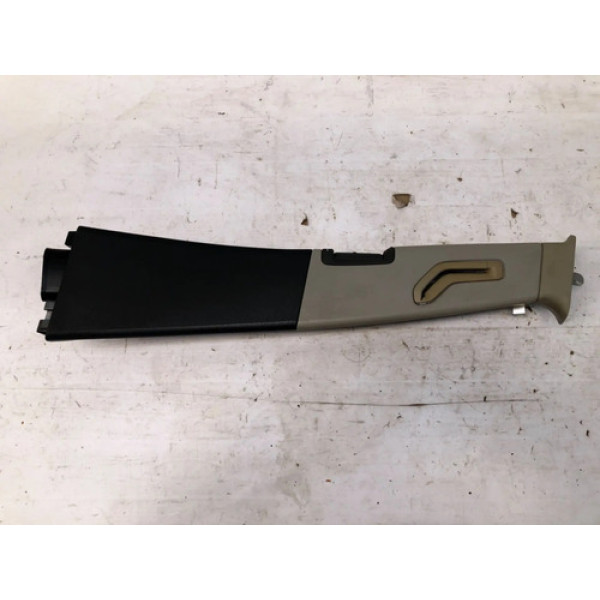 Acabamento Coluna Central Esquerdo Volvo V70 2000 2006