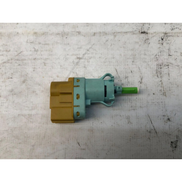 Interruptor Pedal Freio Jeep Commander 52092117