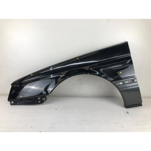 Para Lama Esquerdo Alfa Romeo 164 1993 1997 Detalhe