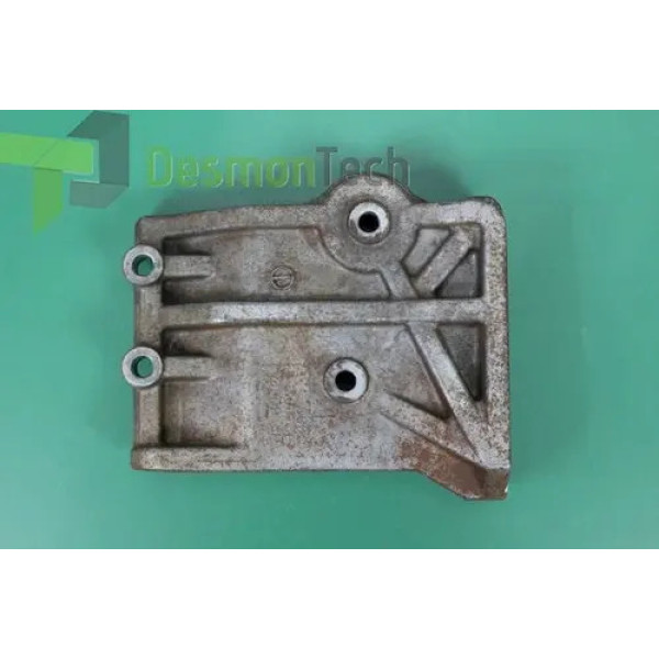 Suporte Do Compressor Do Ar Condicionado Pajero Tr4 2010