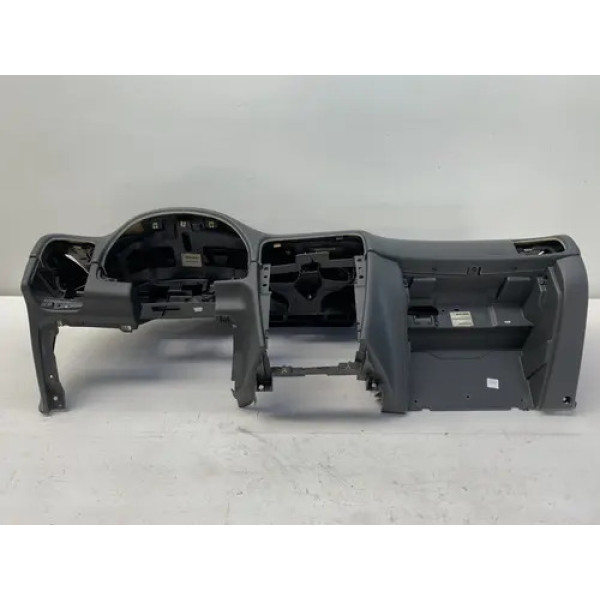 Capa Painel Tabelier Volvo V40 T4 2000 2004 Cinza