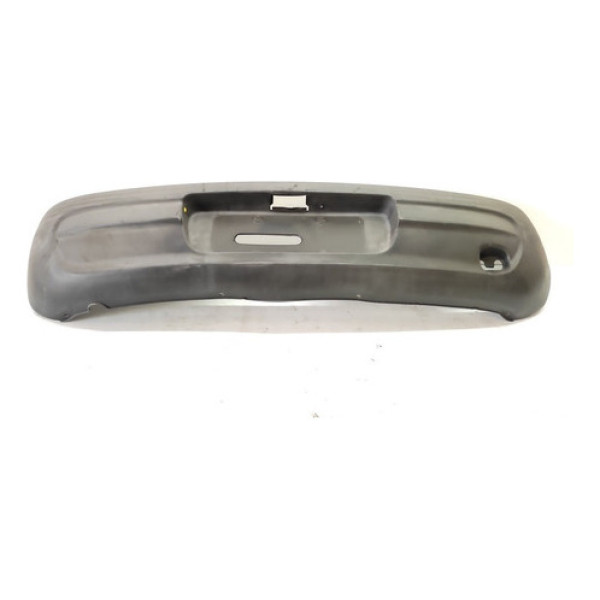 Para Choque Traseiro Gm Celta 2001 2006 2 Portas * Detalhe