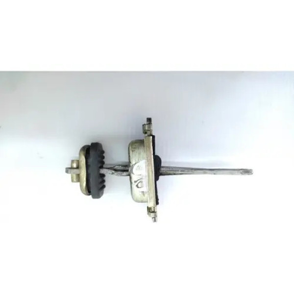 Limitador Porta Dianteiro Direito Freelander 1 2003 2006