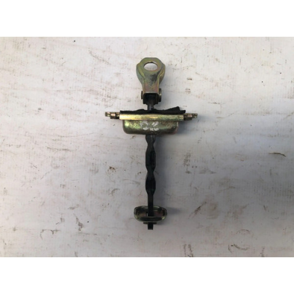 Limitador Porta Dianteiro Esquerdo Chery Cielo 2010 2013