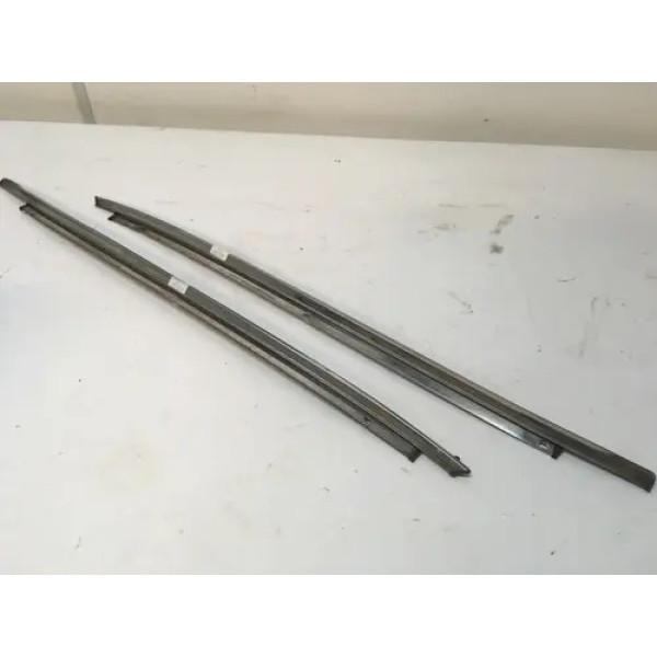 Par Friso Lateral Para Brisa Toyota Camry 1992 1997