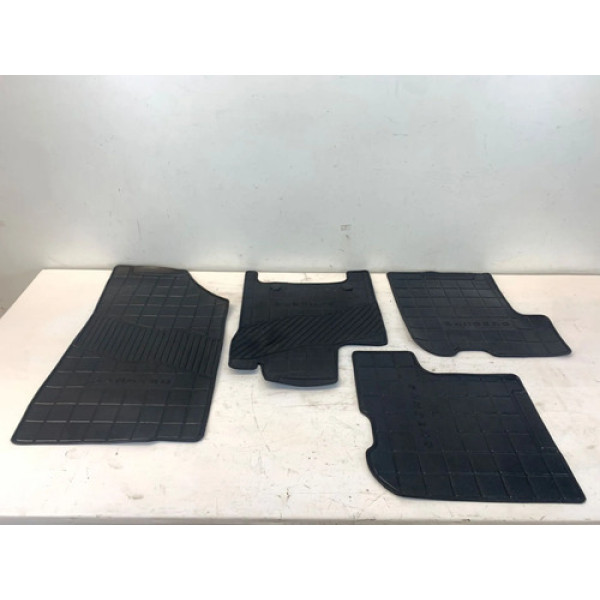 Jogo Tapete Renault Sandero 2014 2019 Detalhe Preto