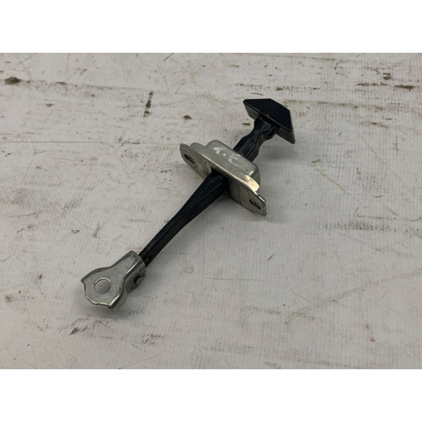 Limitador Porta Esquerdo Nissan Versa 2012 2019