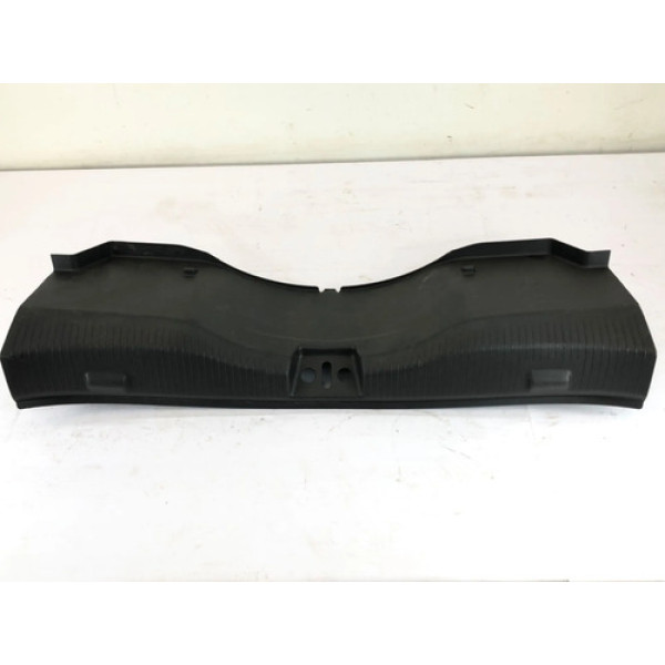 Soleira Batente Porta Malas Gm Cruze 2016 2023 13438104 Preto
