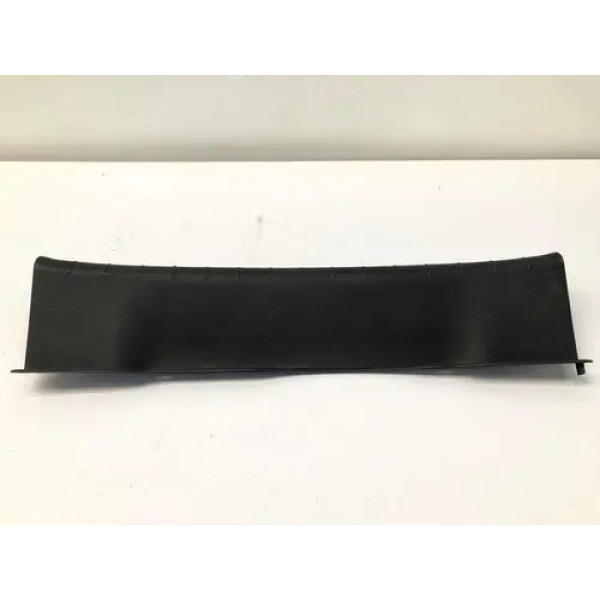 Soleira Porta Malas Jac J5 2012 2015 Detalhe Preto