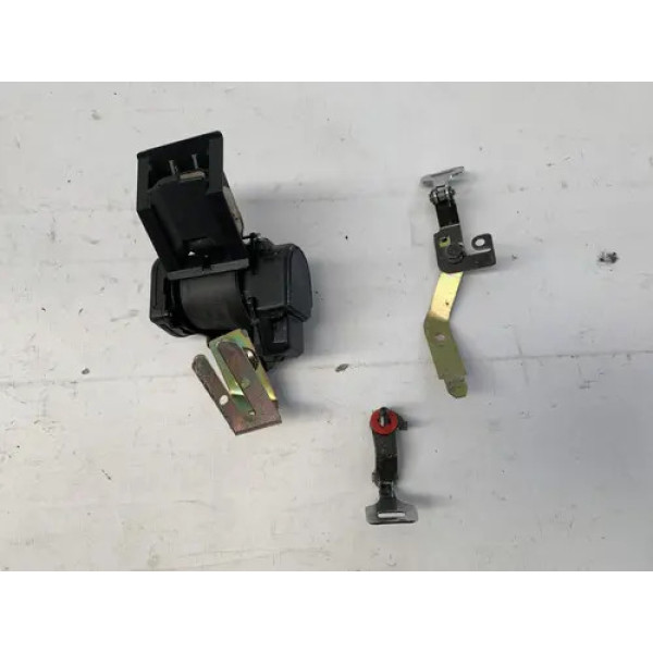 Cinta Com Trava Porta Malas Volvo V40 T4 Sw 2000 2004