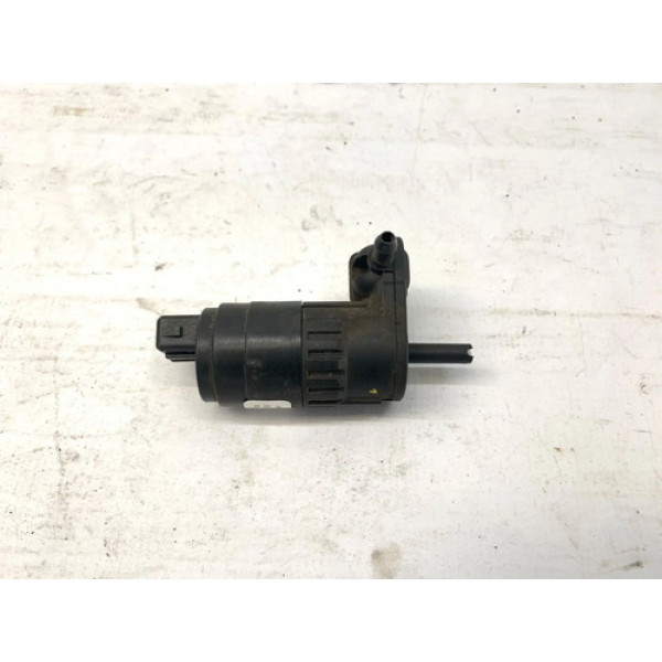 Bomba Esguicho Limpador Para Brisa Gm Corsa 2002 2012