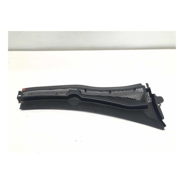Grade Churrasqueira Direita Peugeot 208 2013 2016 Detalhe Preto Plástico