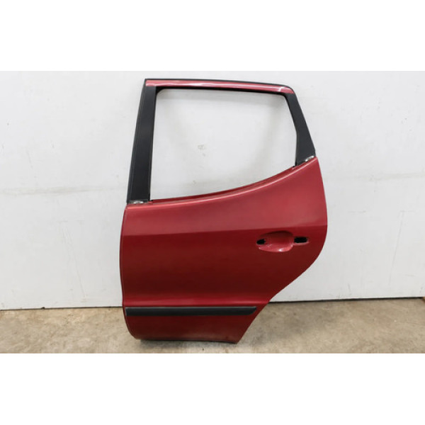 Porta Traseira Esquerda Mercedes A160 1999 2004 Detalhe Traseira Esquerda Vermelho