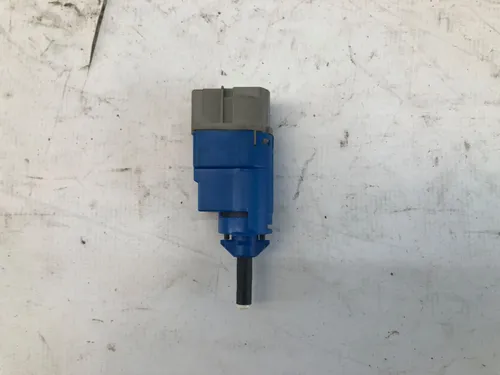 Interruptor Pedal Embreagem Renault Sandero 1.0 2014 2019