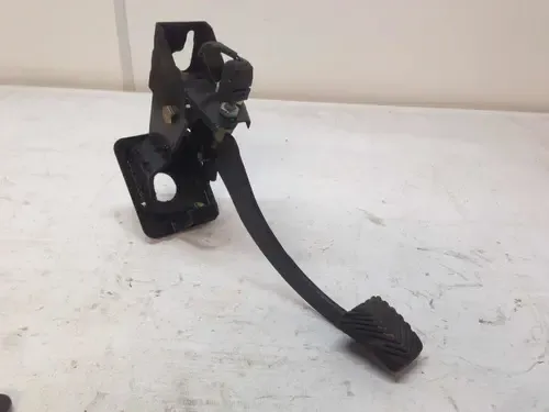 Pedal Embreagem Jac J5 1.5 16v 2012 2015