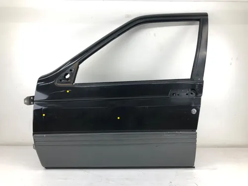 Porta Dianteira Esquerda Alfa Romeo 164 1993 1997 Detalhe Dianteira Esquerda Preto